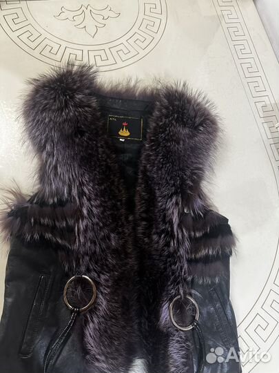 Безрукавка