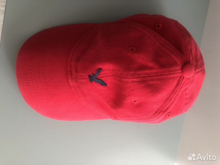 Кепка женская красная