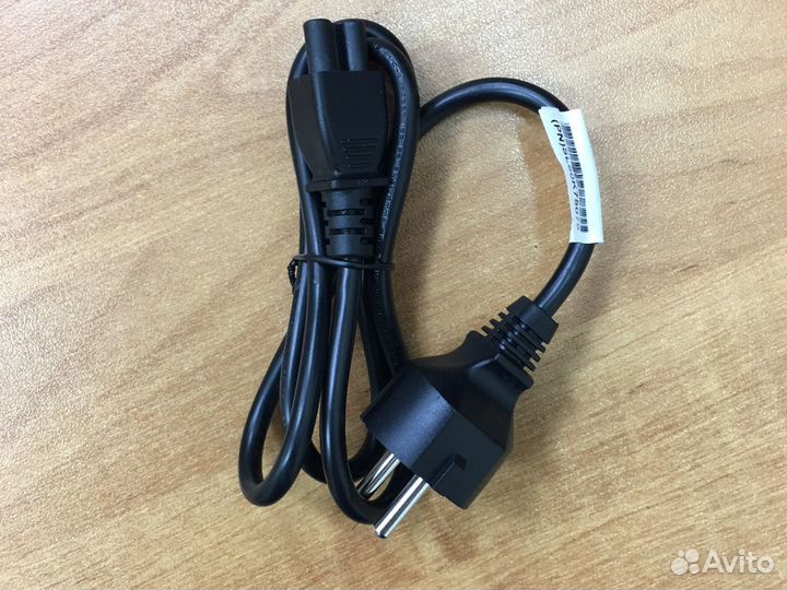 Кабель для компьютера