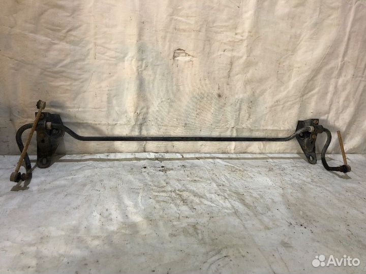 Стабилизатор задний Toyota Camry