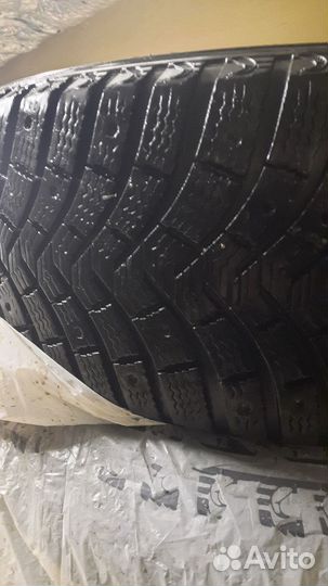 Michelin Latitude X-Ice 235/60 R18 107