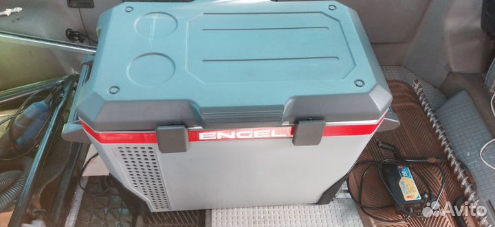 Морозильная камера 12v engel sawafuji 40 литров