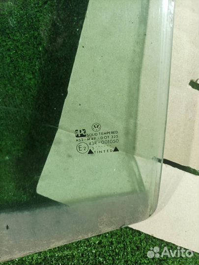 Стекло боковой двери Volkswagen Golf 3 (1991-1999)