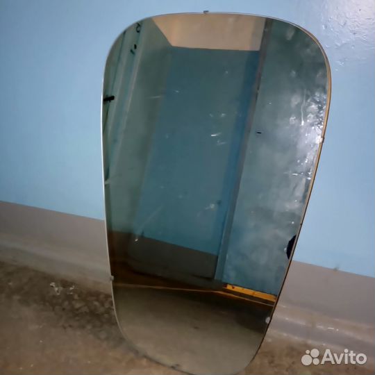 Зеркало настенное