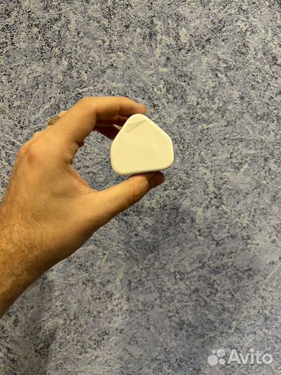 Зарядный блок iPhone