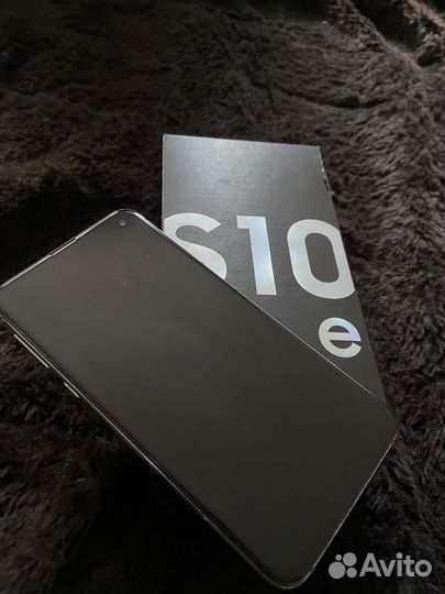 Samsung galaxy s10e