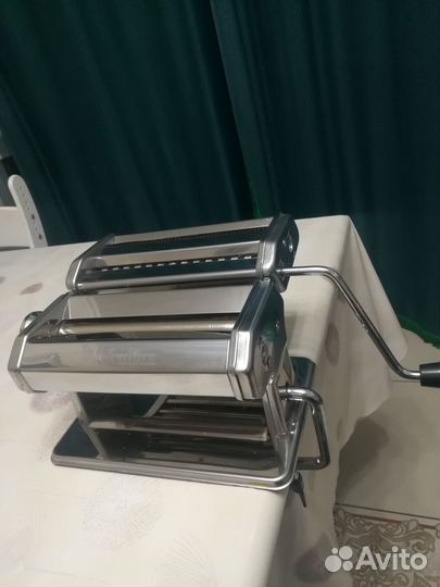 Тестораскатывающая машина Gemlux.модельgl-PMF-180