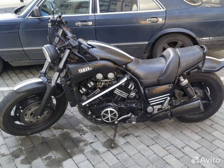 Yamaha V-max 1200