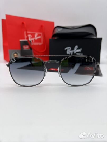 Очки RAY BAN