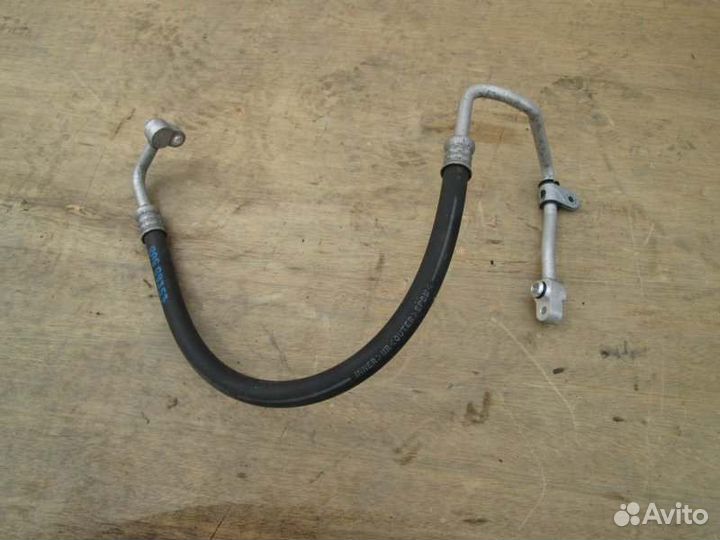 Трубка кондиционера Honda Odyssey RA6 F23A 2002/5