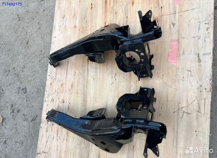 Рычаг Nissan X Trail