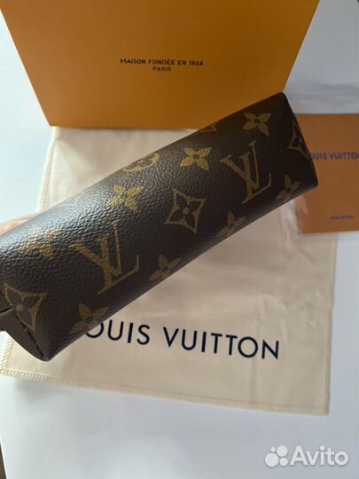 Косметичка Louis Vuitton