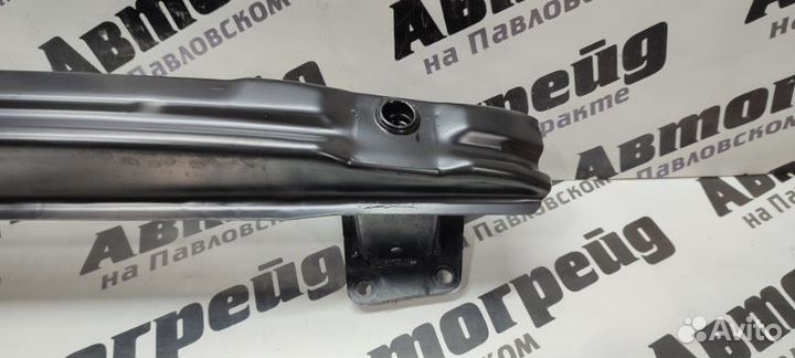 Усилитель бампера задний Volkswagen Passat Cc 358