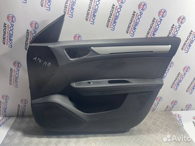 Обшивка двери Renault Arkana