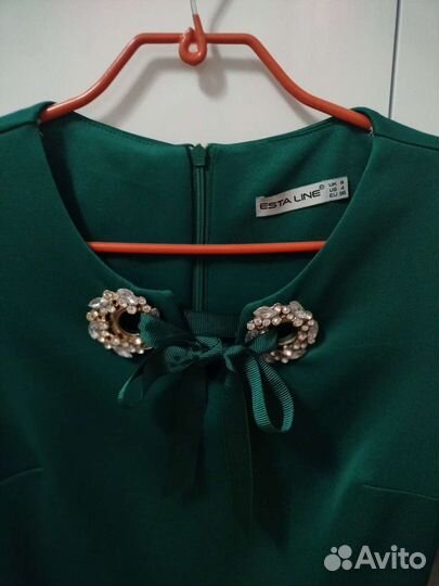 Платья нарядные и повседневные 42