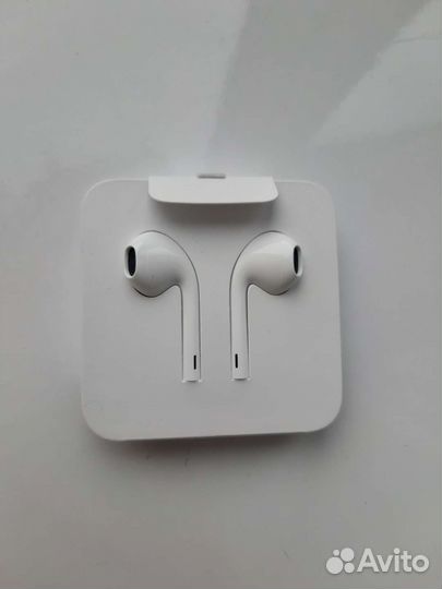 Оригинальные наушники apple