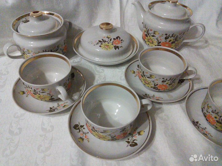 Сервизы разные. СССР. В упаковке