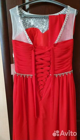 Платье нарядное