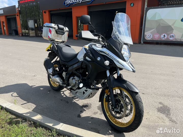 Suzuki v-strom dl650XA