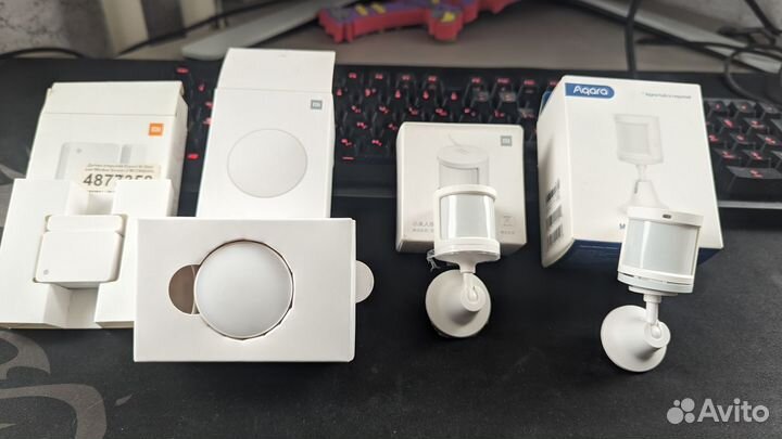 Датчики движения, освещение, открытие двери