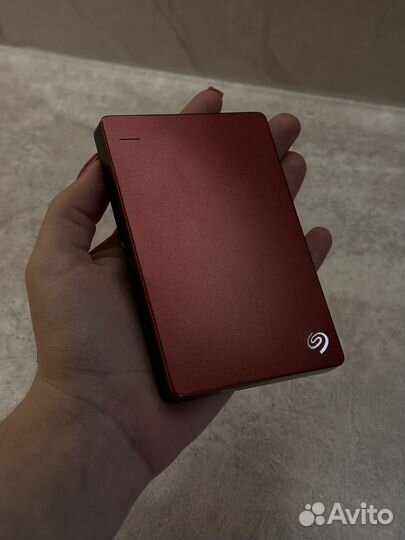 Жёсткий диск внешний (1тб)