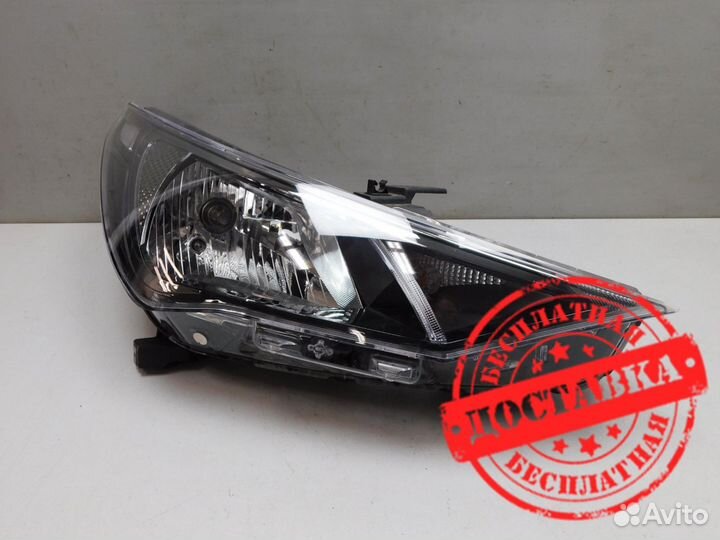 Фара правая Hyundai Solaris 92102H5500