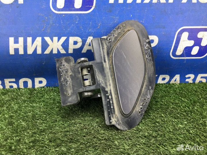 Крышка омывателя фары передняя правая Mercedes