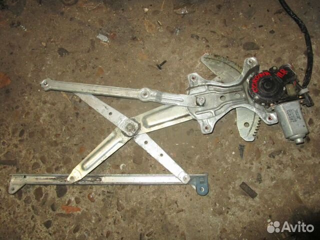 Стеклоподъемник передний Toyota Corona Premio