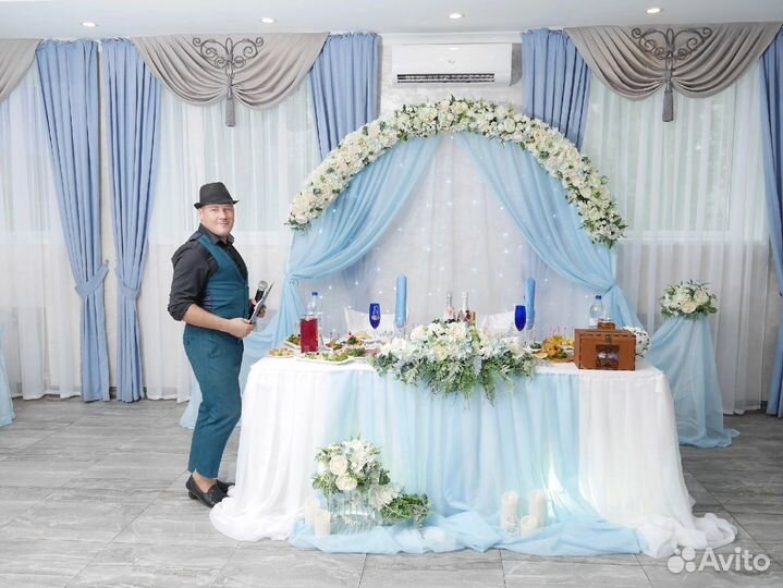 Ведущий + DJ с профессиональным оборудованием