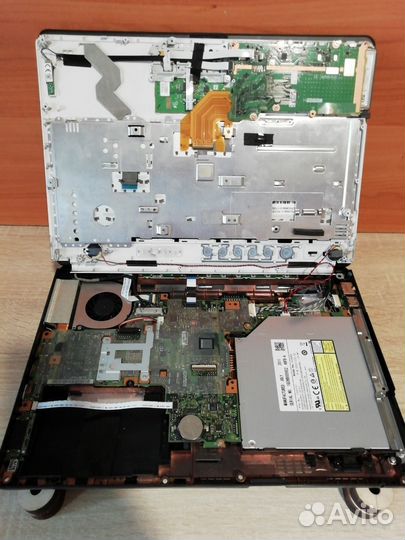 Ноутбук Fujitsu S761 на запчасти