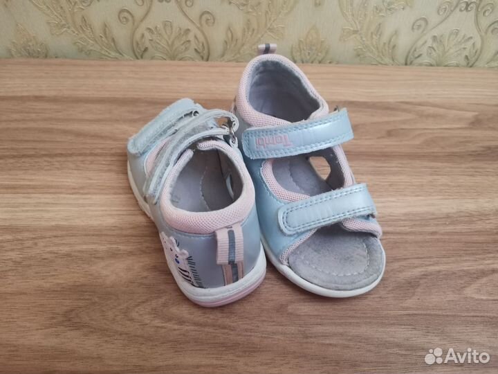 Босоножки для девочки 21, 23, 25