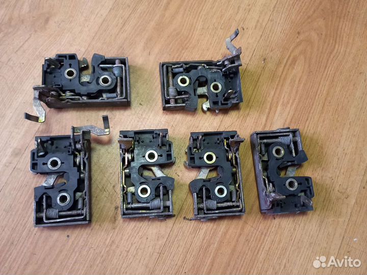 Замки дверей пассат б3 правые