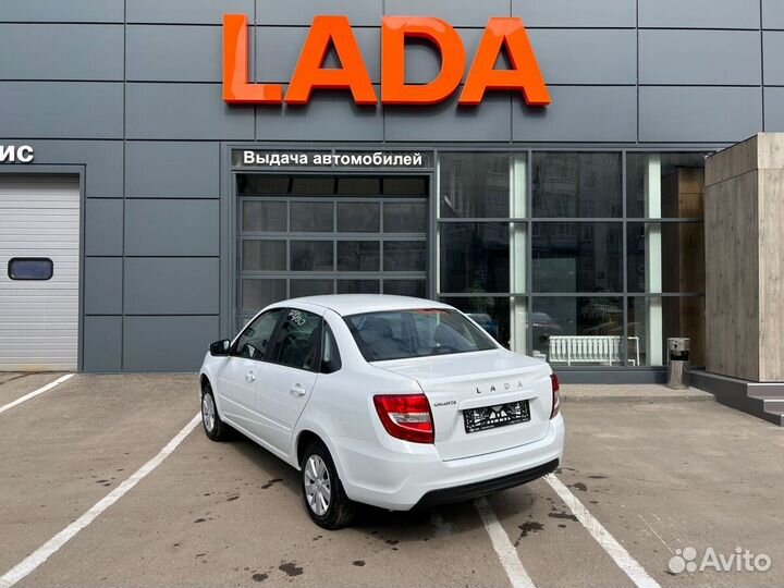 LADA Granta 1.6 МТ, 2023