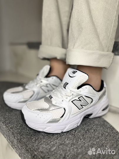 Кроссовки new balance 530