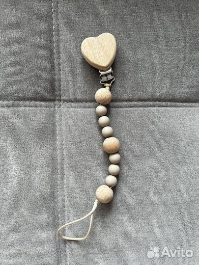 Держатель для пустышки