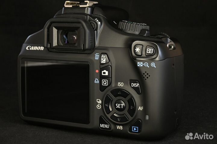 Canon EOS 1100D body пробег 3К