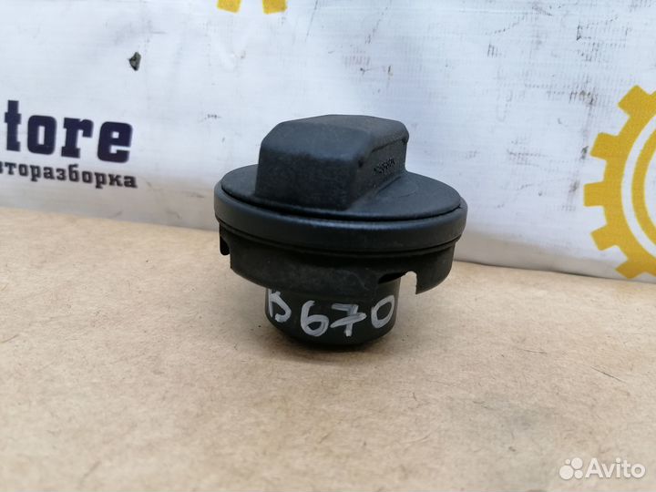 Крышка топливного бака Volkswagen Passat B5 1999