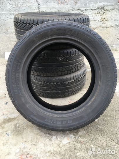 Barum Bravuris 215/55 R16 93W