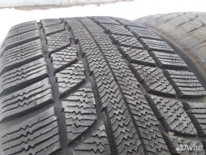 Triangle LL01 215/50 R17