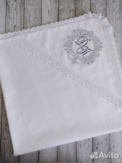Крестильный набор с именной вышивкой