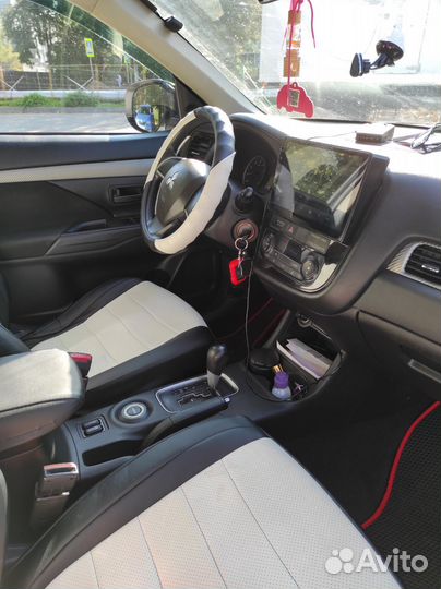 Mitsubishi Outlander 2.0 CVT, 2012, 225 000 км
