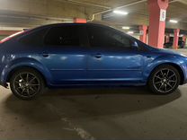 Ford Focus 1.6 MT, 2006, 253 000 км, с пробегом, цена 370 000 руб.