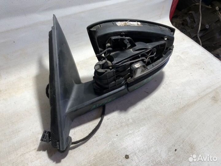 Корпус зеркала передний левый Skoda Karoq