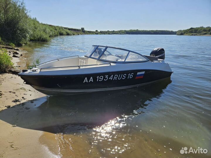 Катер Grizzly 490DC