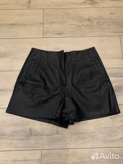 Кожаные шорты для девочки