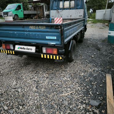 Бортовой грузовик Mazda Titan, 1997