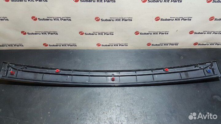 Накладка крышки багажника Porsche Cayenne 955