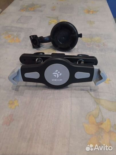 Автомобильный держатель для планшета