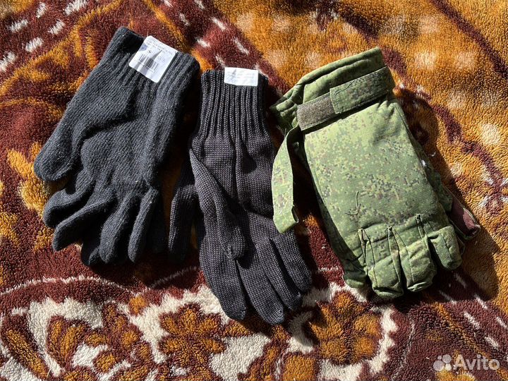 Перчатки