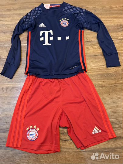 Футбольная форма для мальчика 6,7 лет
